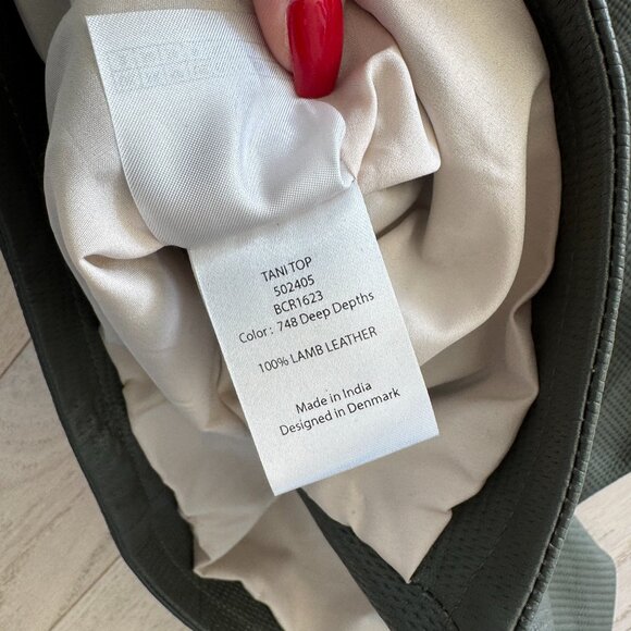 REMAIN - Hight Neck leather Top - Picture 5 of 5